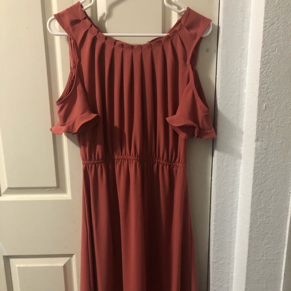 Cute Ruffle Dress - Picture 1 of 3